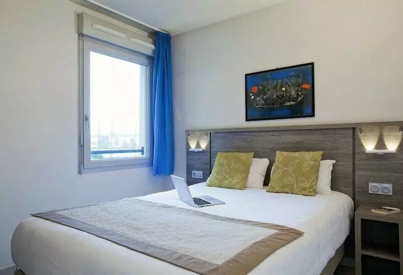 Отель Séjours & Affaires Clermont Ferrand Park Republique