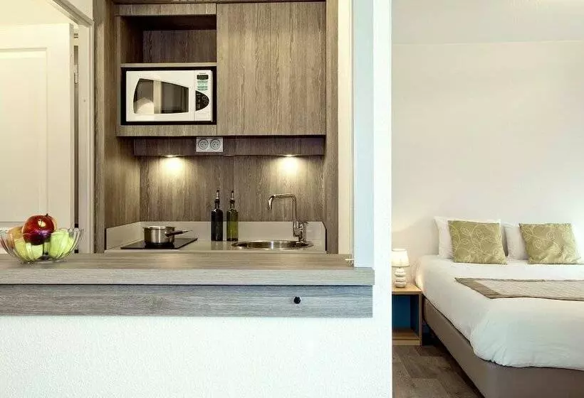 Отель Séjours & Affaires Clermont Ferrand Park Republique