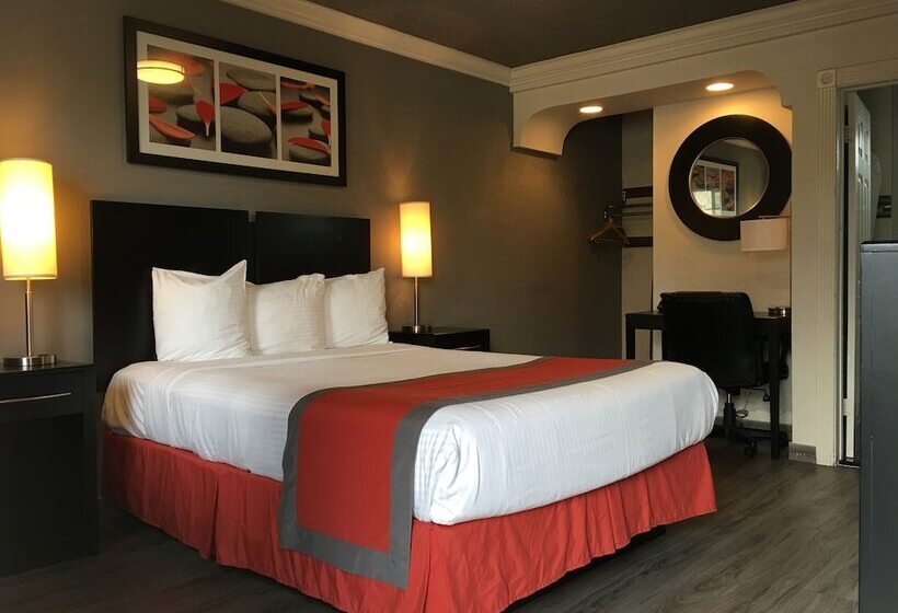 בית מלון כפרי The Lexmar  Dodger Stadium Hollywood