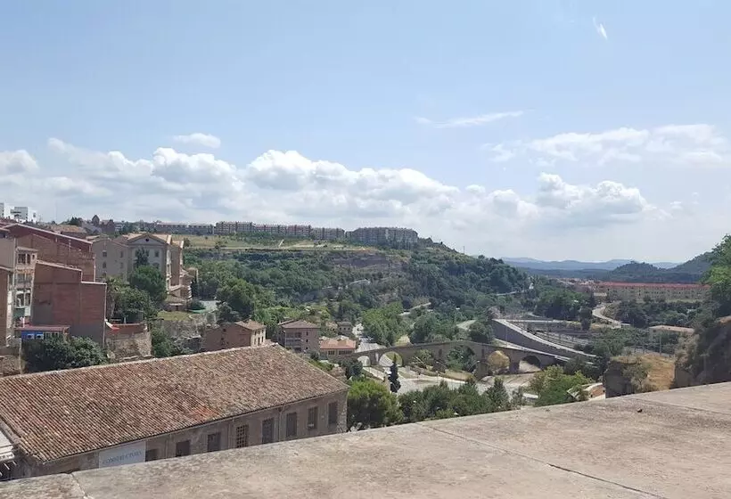 ホテル Urbi Apartments