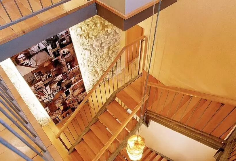 ホテル Urbi Apartments