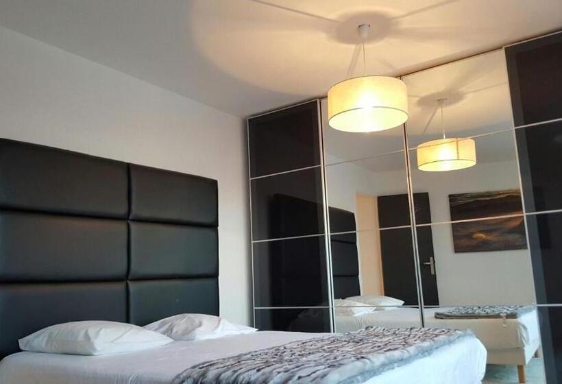 Appart Hôtel Le Trianon