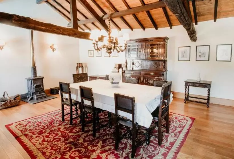 Aamiaismajoitus (B&B) Perre Rural House   Villa With Private Pool