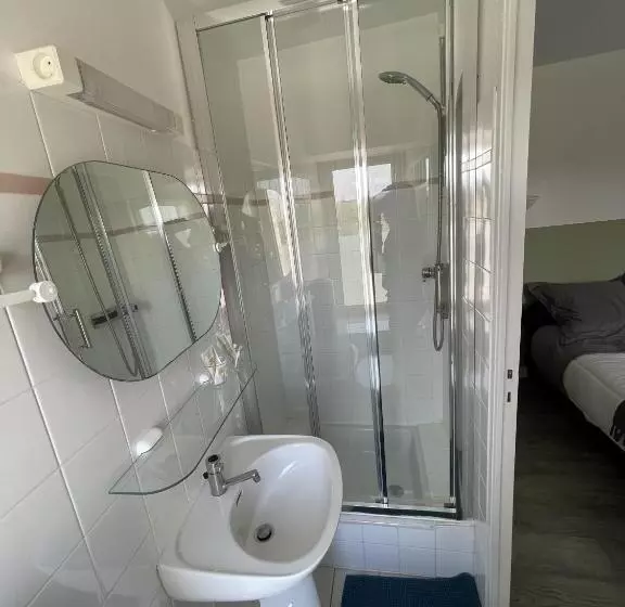 Aamiaismajoitus (B&B) Treas Glaz