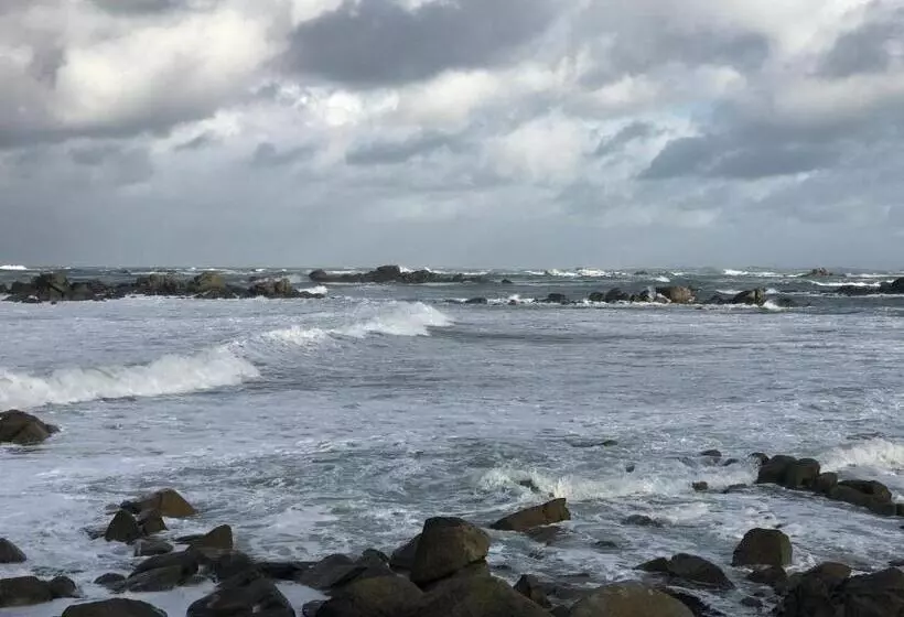 Aamiaismajoitus (B&B) Treas Glaz