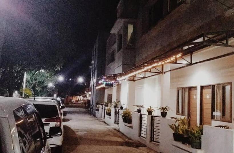 בית מלון כפרי Galuh Sehati  Redpartner