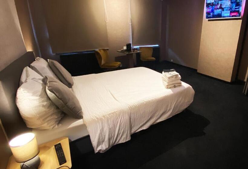 Luxury Spa Hotel Francofolies