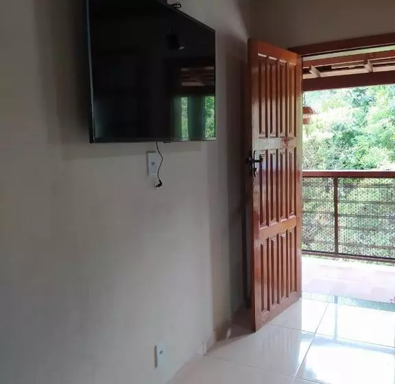 ペンション Suites Cantinho De Minas