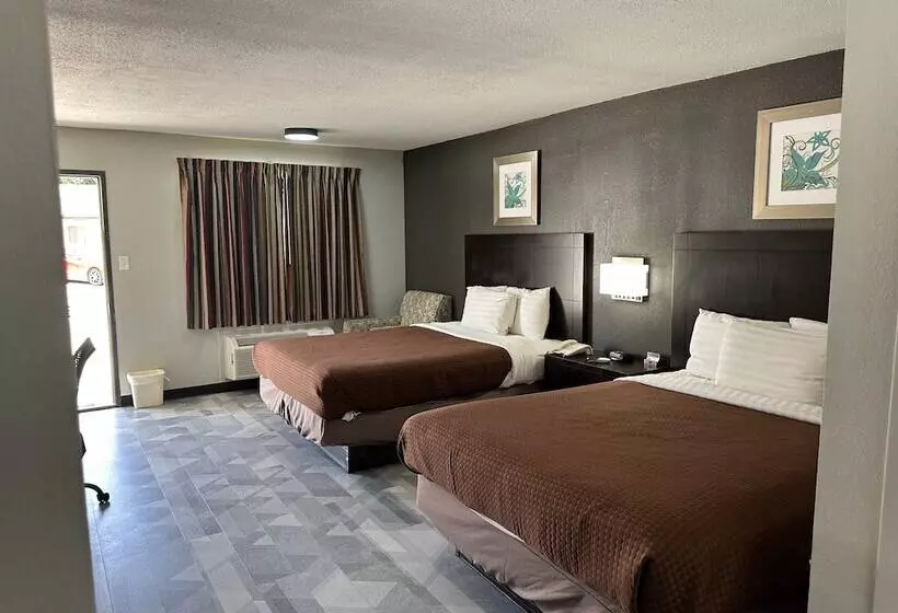 Hotelli Freer Executive Inn And Studios