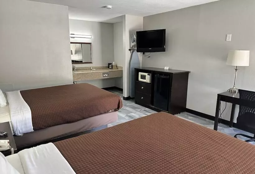 Hotelli Freer Executive Inn And Studios