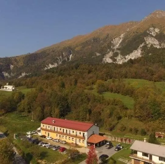 ユースホステル Locanda Dall Orso Monteaperta Udine