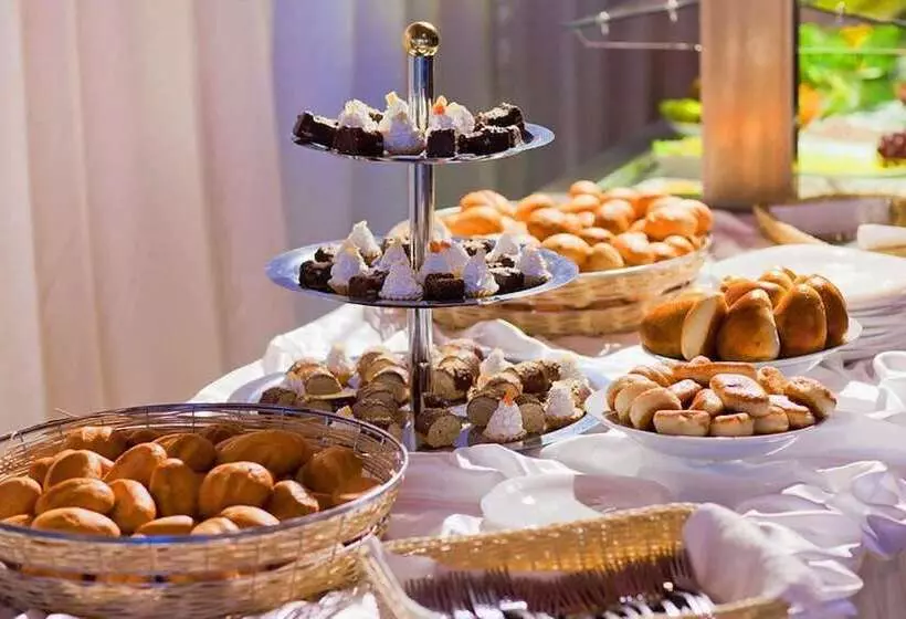 هتل Astrus Moscow City