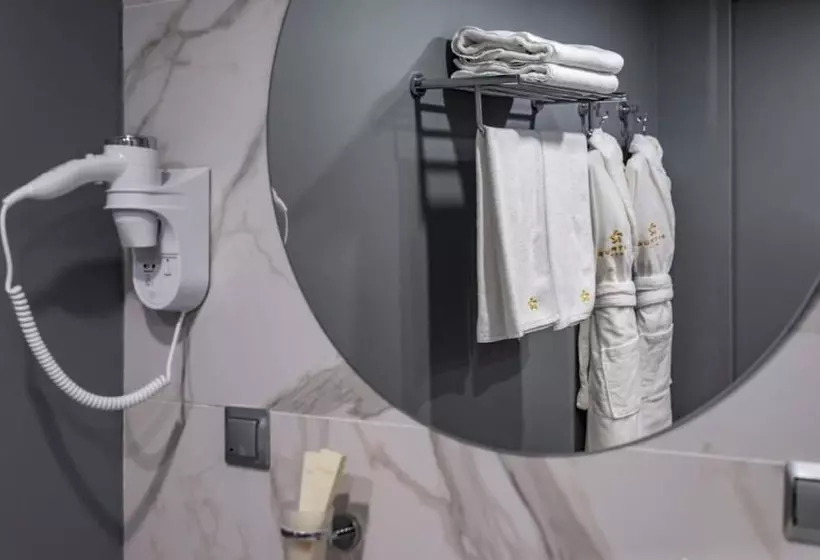 هتل Astrus Moscow City