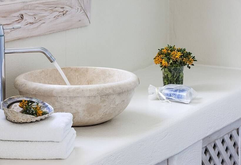 فندق Athermi Suites Adults Only