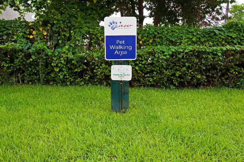 Otel Candlewood Suites Fort Lauderdale Airport Cruise, An Ihg