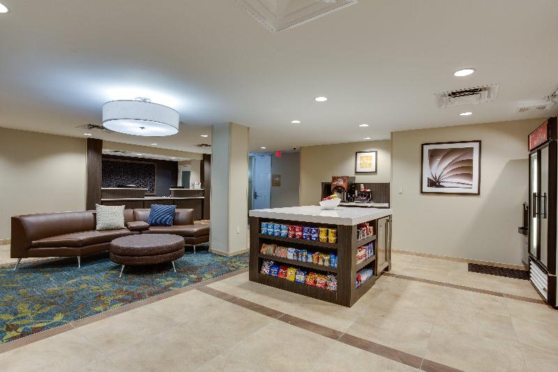 فندق Candlewood Suites Fort Lauderdale Airport Cruise, An Ihg