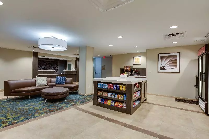 Otel Candlewood Suites Fort Lauderdale Airport Cruise, An Ihg