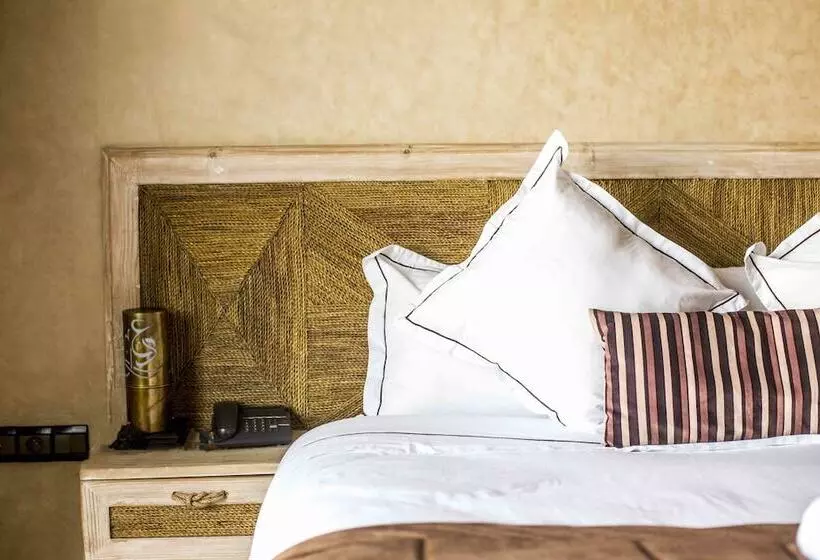 هتل Chateau Eden El Rouh