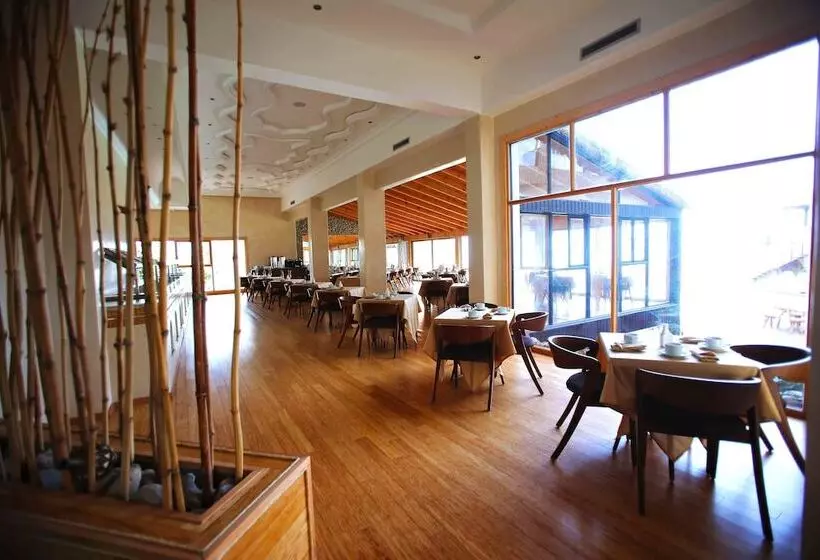 هتل Chateau Eden El Rouh