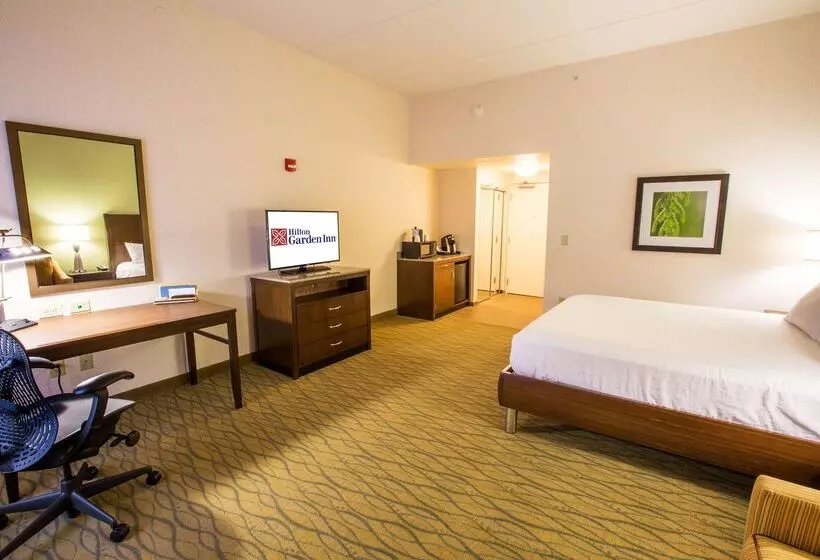 호텔 Hilton Garden Inn State College