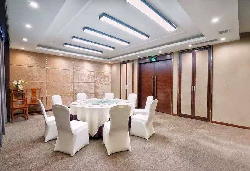 هتل Holiday Inn Express Beijing Temple Of Heaven, An Ihg