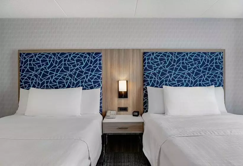 Отель Homewood Suites London Ontario