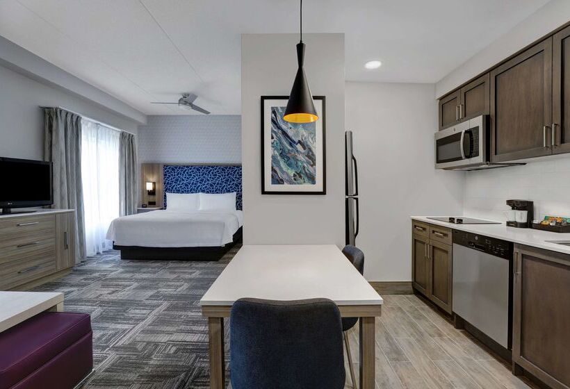 Отель Homewood Suites London Ontario