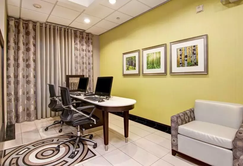 בית מלון כפרי Homewood Suites By Hilton Toronto Markham