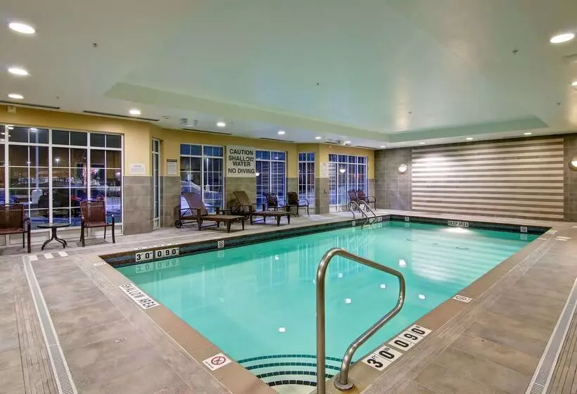 בית מלון כפרי Homewood Suites By Hilton Toronto Markham