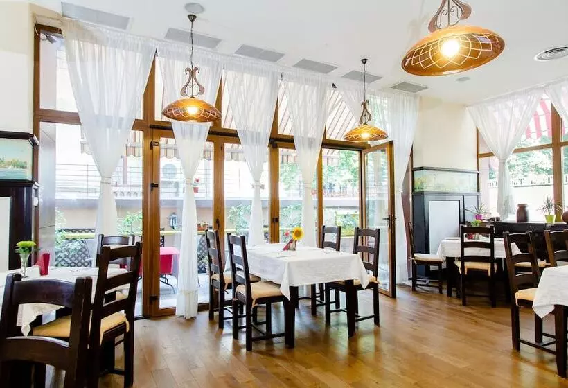 هتل International Bucharest City Centre