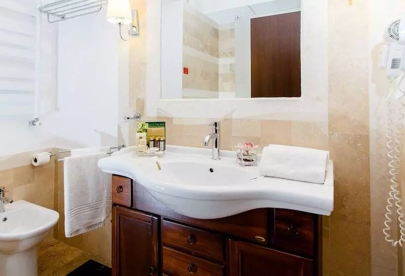 هتل International Bucharest City Centre