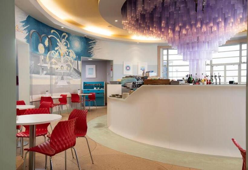 Отель The Midland