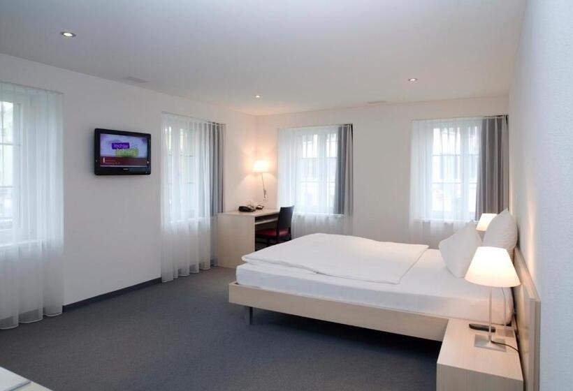 בית מלון כפרי Ochsen