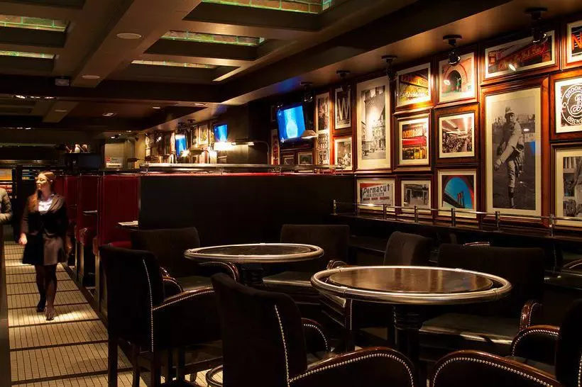 Отель Park Inn By Radisson Belfast