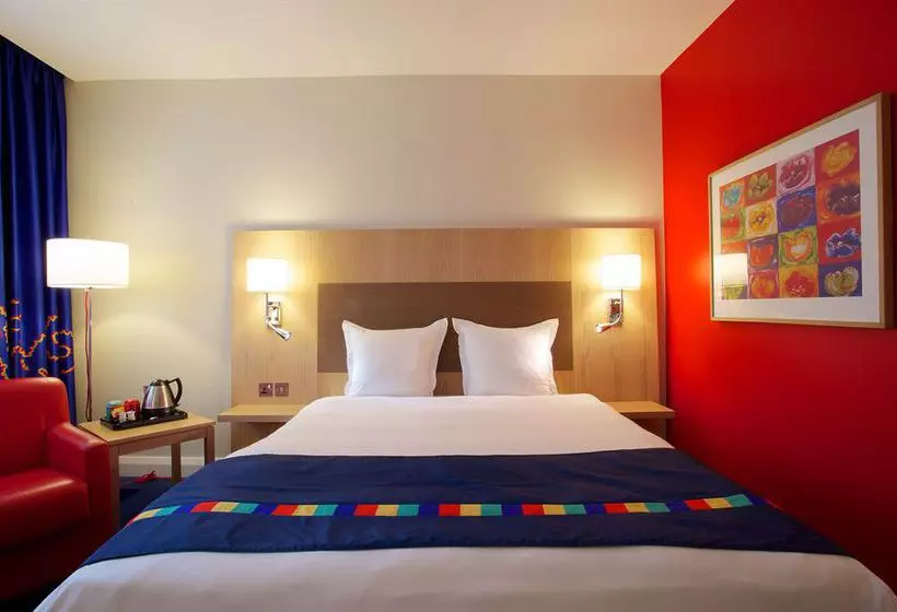 Отель Park Inn By Radisson Belfast