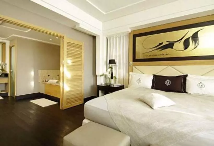 هتل & Ryads Barriere Le Naoura