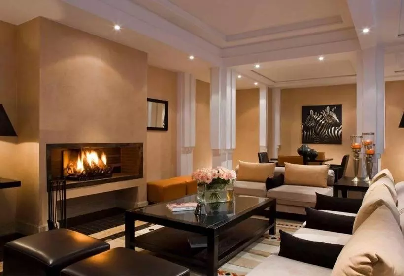 هتل & Ryads Barriere Le Naoura