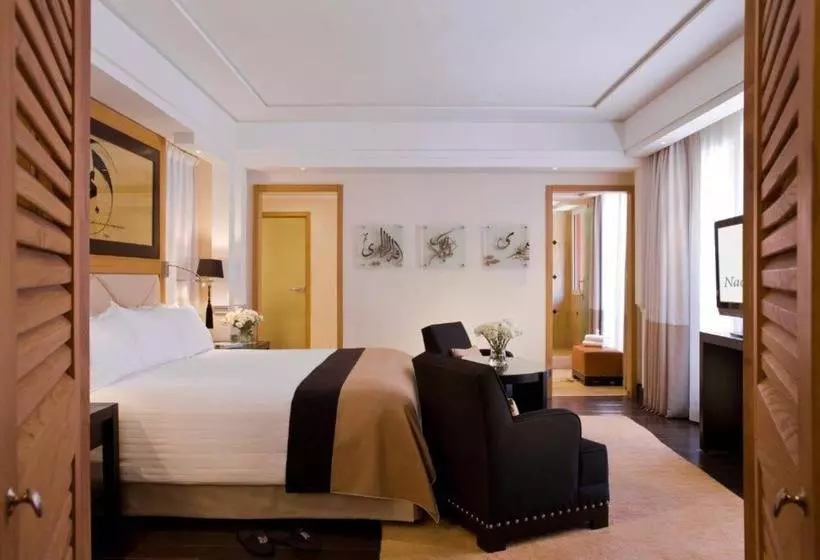 هتل & Ryads Barriere Le Naoura