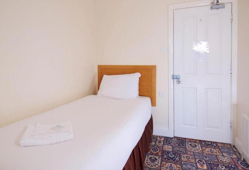 فندق The Bournemouth Maemar