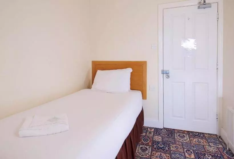 ホテル The Bournemouth Maemar