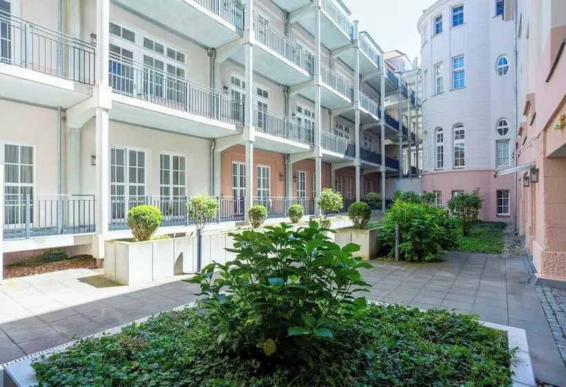 هتل Batschari Palais Baden Baden