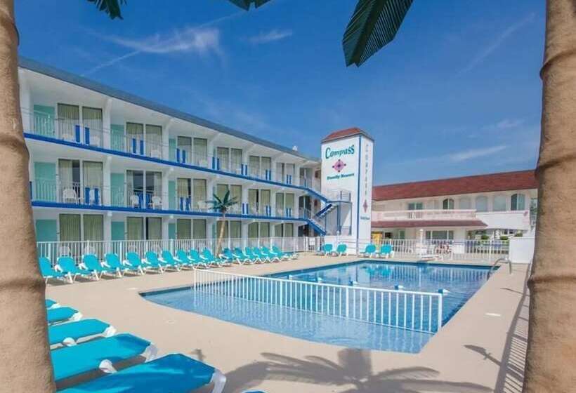 فندق على الطريق Compass Family Resort