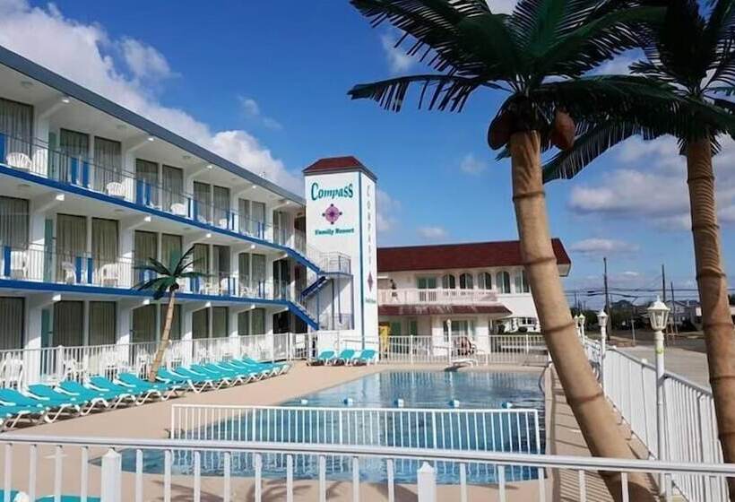 فندق على الطريق Compass Family Resort