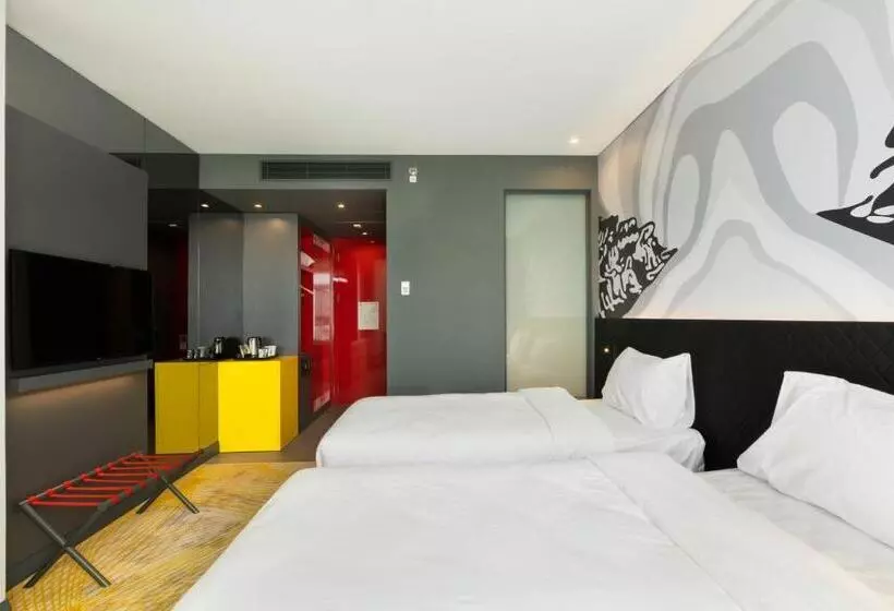 ホテル Ibis Styles Istanbul Merter