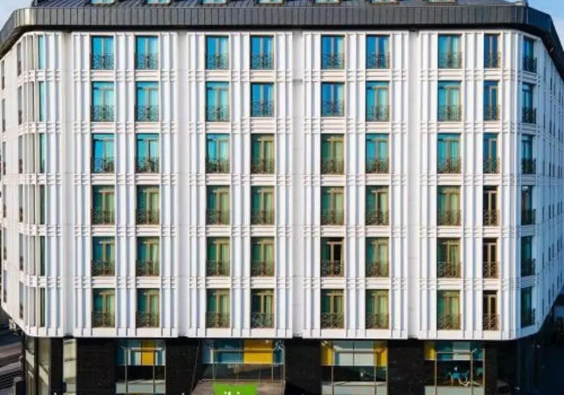 ホテル Ibis Styles Istanbul Merter