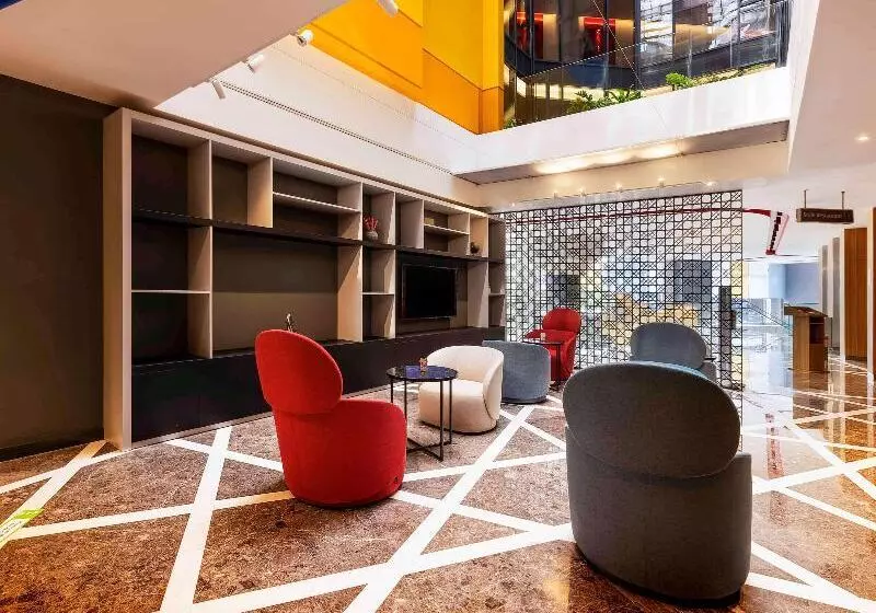 ホテル Ibis Styles Istanbul Merter