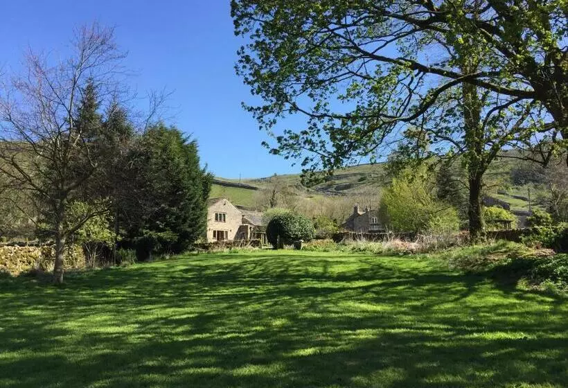 Aamiaismajoitus (B&B) Cleveliot House