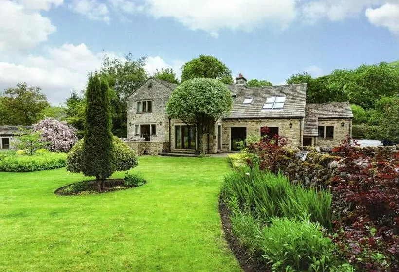 Aamiaismajoitus (B&B) Cleveliot House