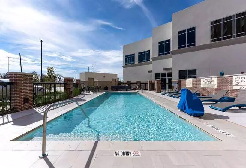 هتل Hampton Inn & Suites Houston Sugar Land