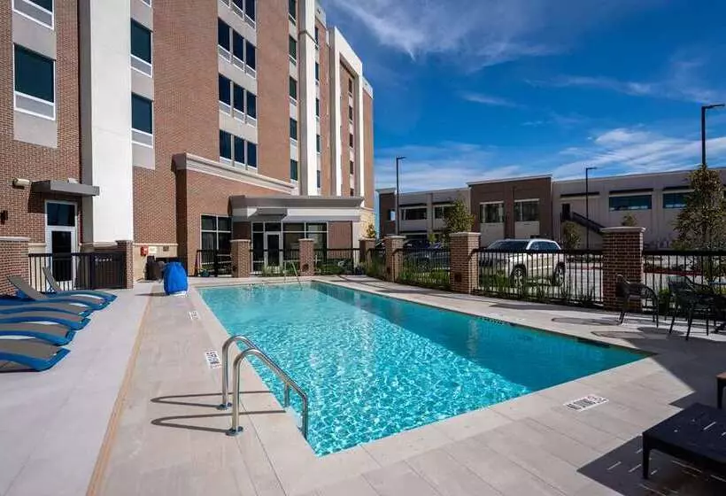 هتل Hampton Inn & Suites Houston Sugar Land